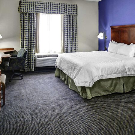 Hampton Inn Колдуотър Екстериор снимка