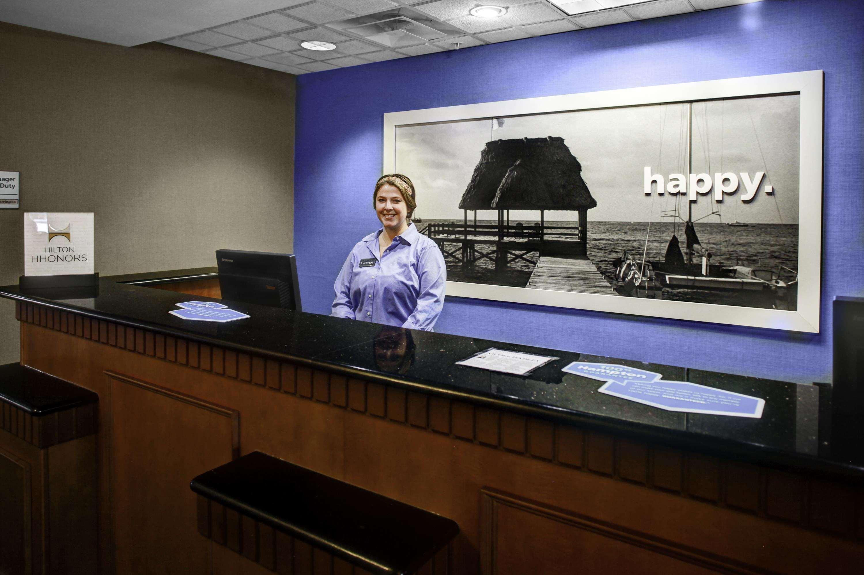 Hampton Inn Колдуотър Екстериор снимка